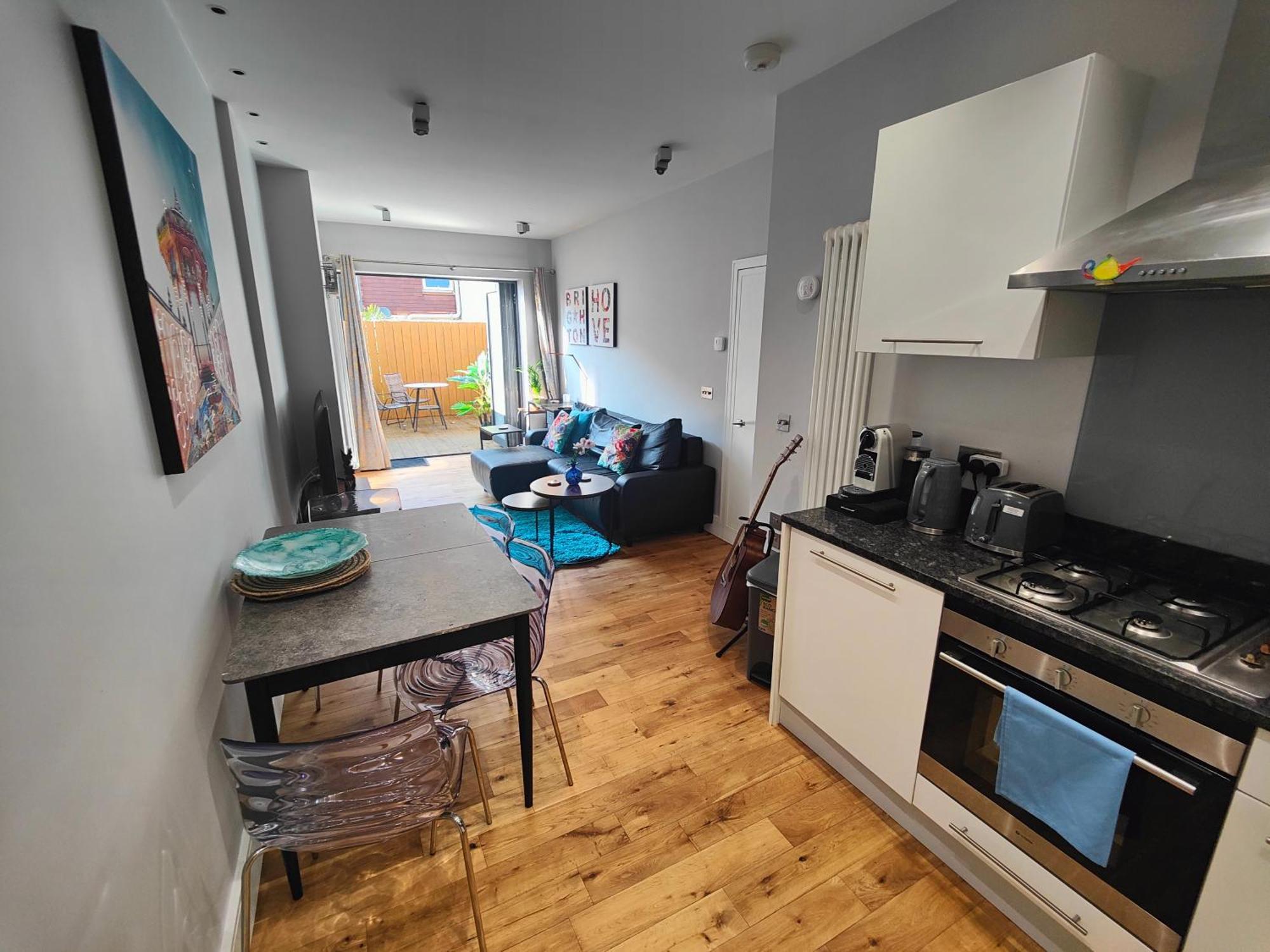 Modern Central Brighton Patio Apartment Екстер'єр фото