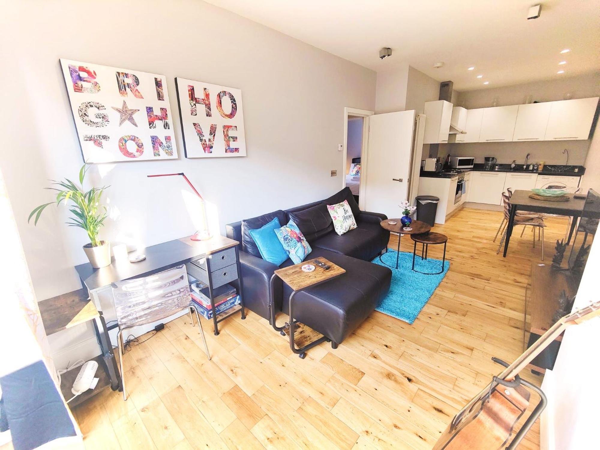 Modern Central Brighton Patio Apartment Екстер'єр фото